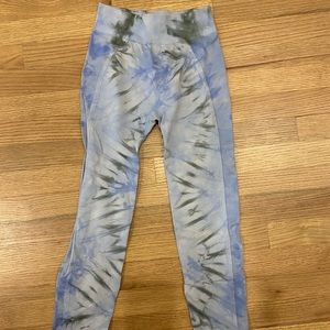 Tory Burch blue and green tie dye leggings size small